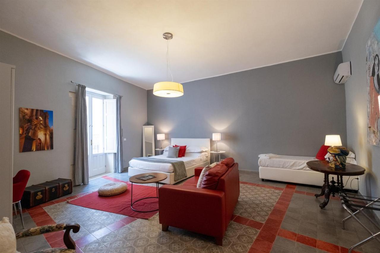 Palazzo Gilistro Bed & Breakfast Syracuse Exterior photo